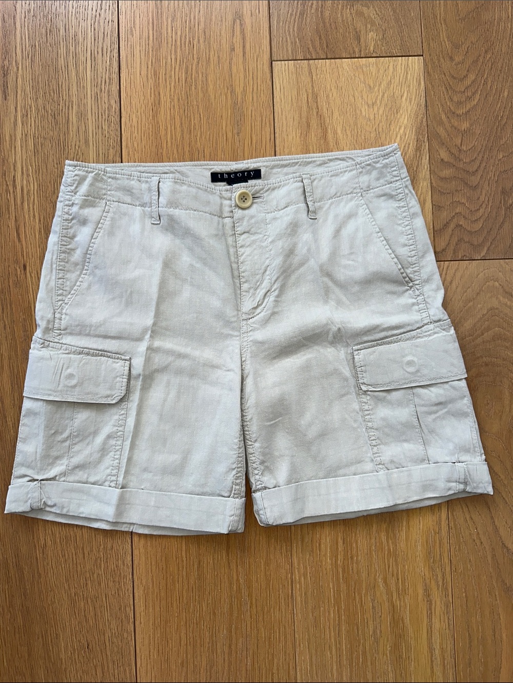 Theory Women's Light Beige Linen Cargo Shorts with Cuffed Hem